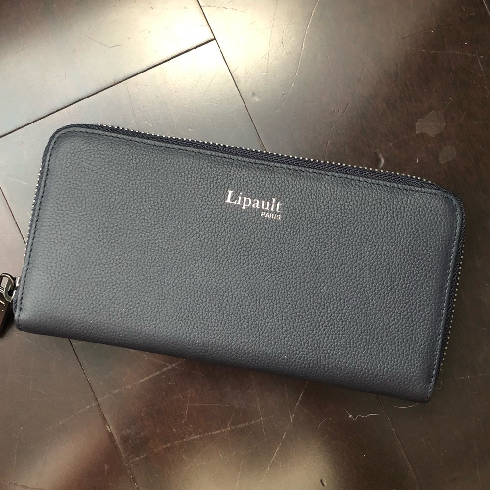 New lipault Paris wallet